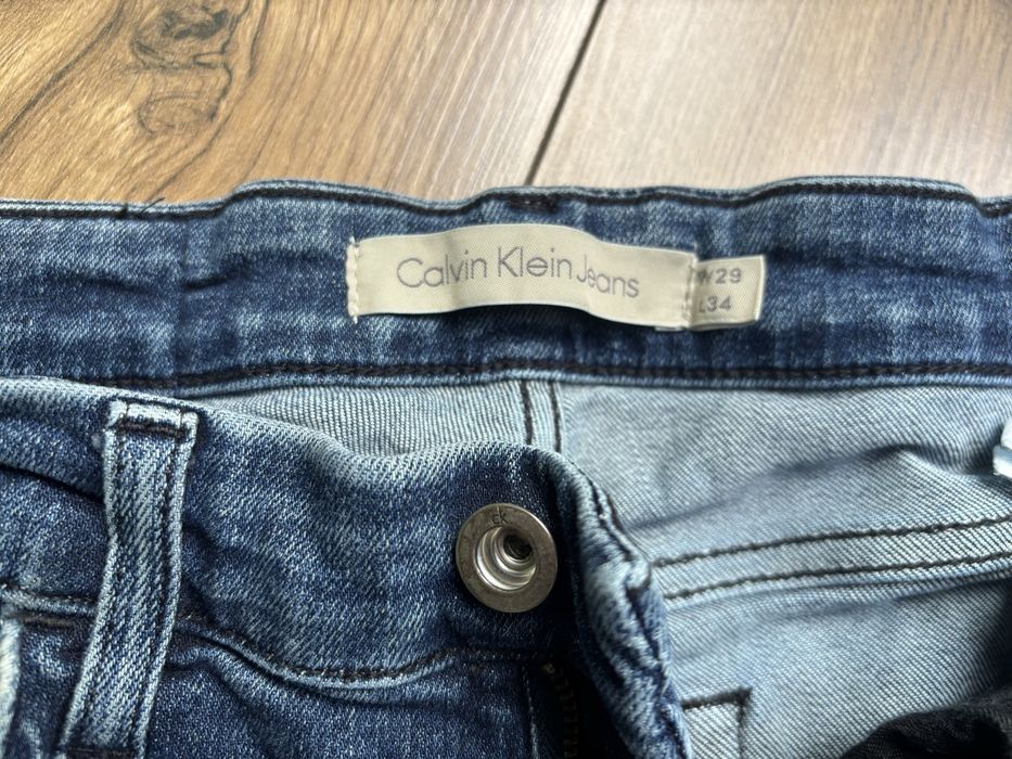Jeansy Calvin Klein roz. 29/34 rurki