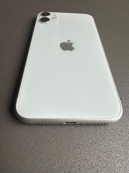 Iphone 11 64gb білий