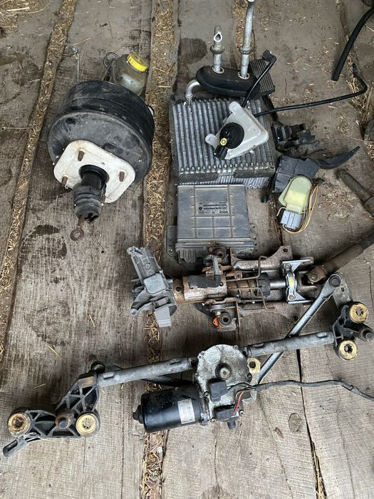 JEEP Cherokee 1986-1999 бампер передній