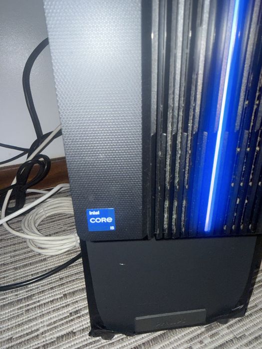 GTX 1660 SUPER + i5 12400F