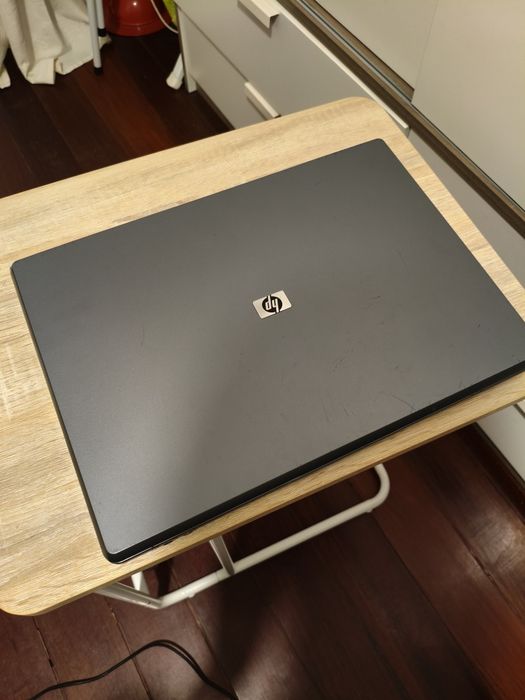 Portátil HP 530 para peças , não funciona.
Capacidade de armazenamento e RAM não sei