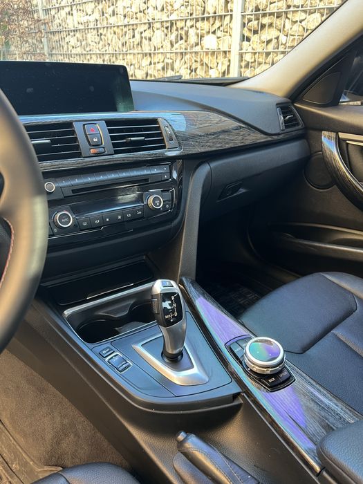 Автомобіль Бмв ф30 328і