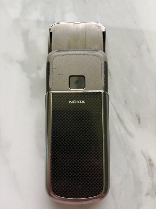 Nokia 8800 carbon 4gb