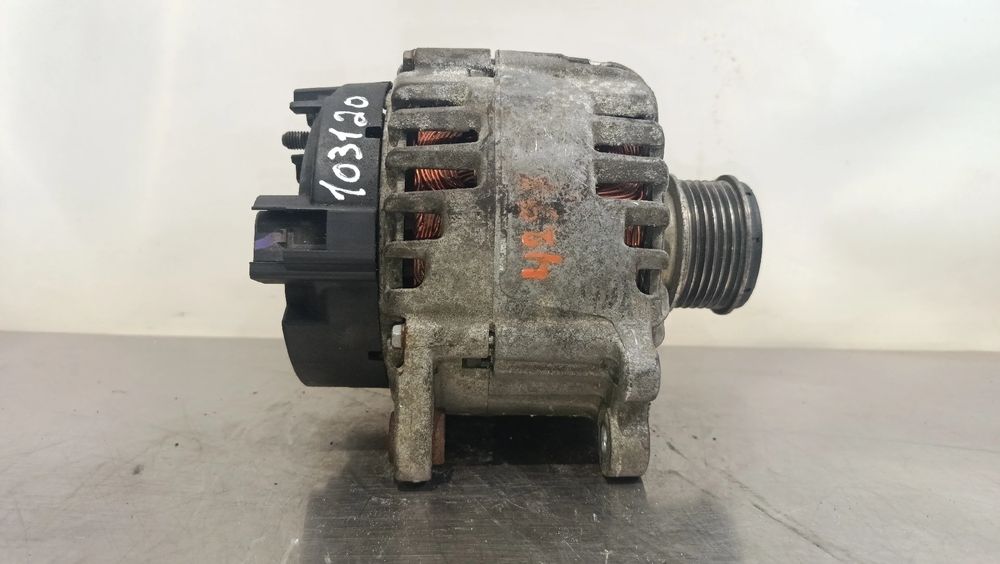 Alternador AUDI A3 (8P1)