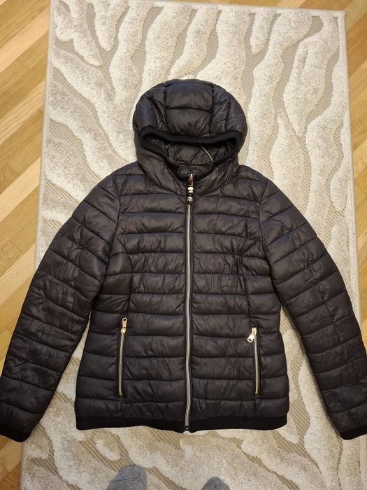 Куртка на дівчинку 13-16 років, відмінний стан.