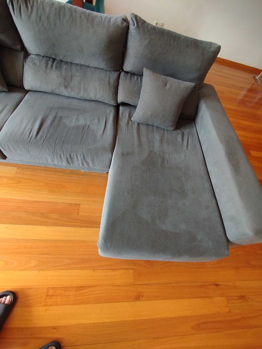 Sofá 3 lugares com chaise