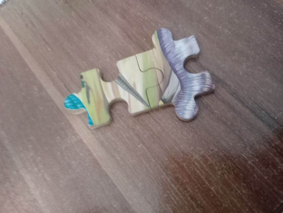 Puzzle dinozaury