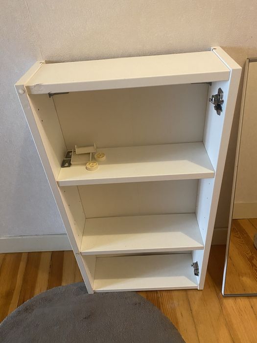 Armário de WC com espelho ikea