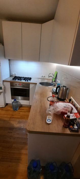 Сдам 3 кв м  Студенческая  Валентиновская 10000 гр.