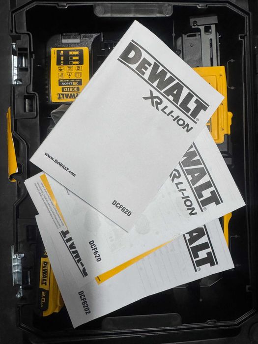 DeWalt DCF620D2K