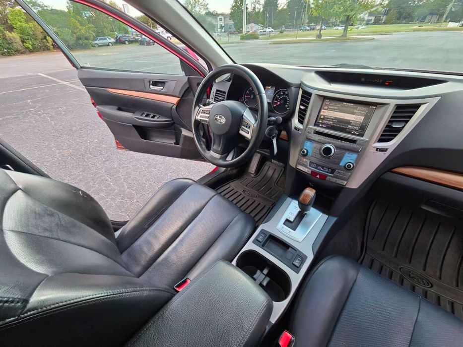 Subaru Outback Limited      2013