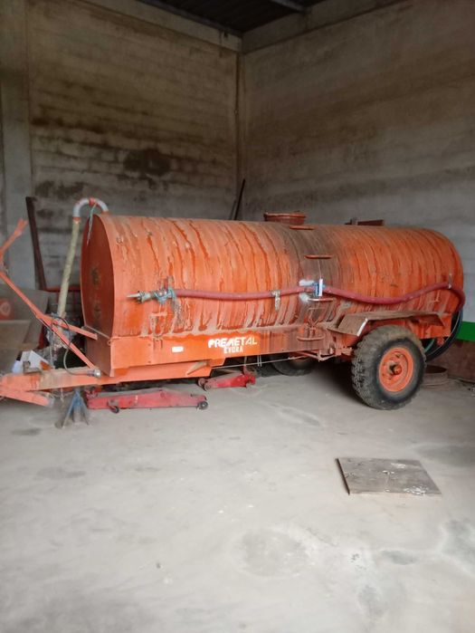 Cisterna/ Deposito agrícola 5000 litros usada - com documentos