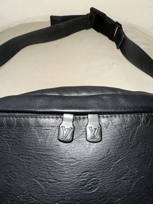 Бананка-сумка Louis Vuitton