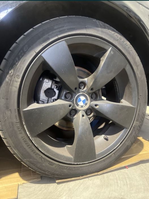 Jantes e pneus usadas