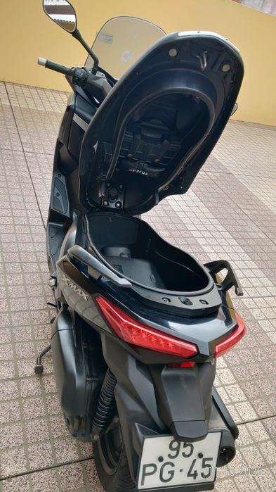 Yamaha Xmax 125cc