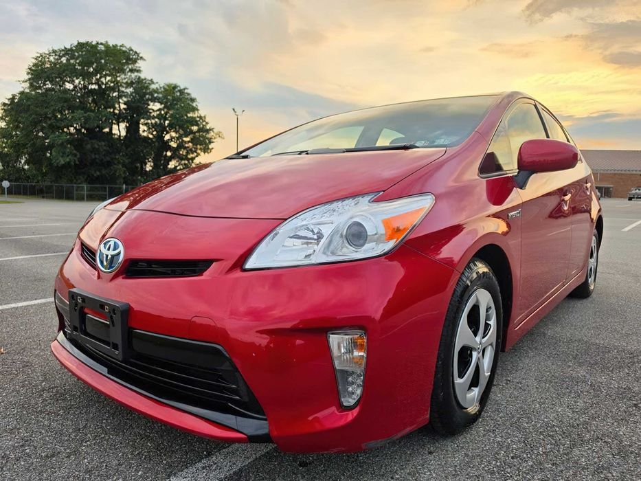 Toyota Prius Four      2015