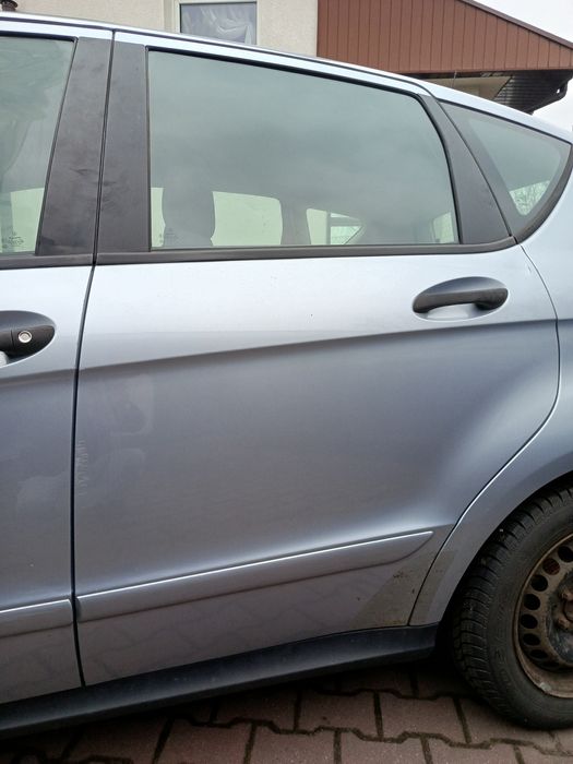 Mercedes A W169 drzwi lewe tylne 391