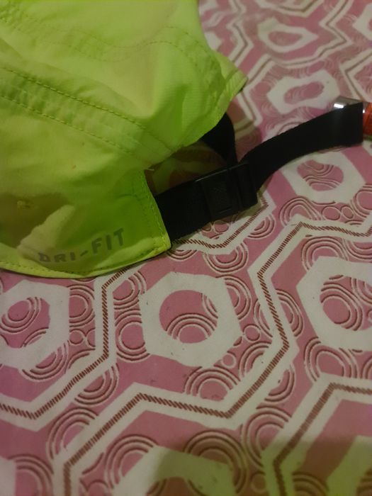 Vendo chapéu da Nike