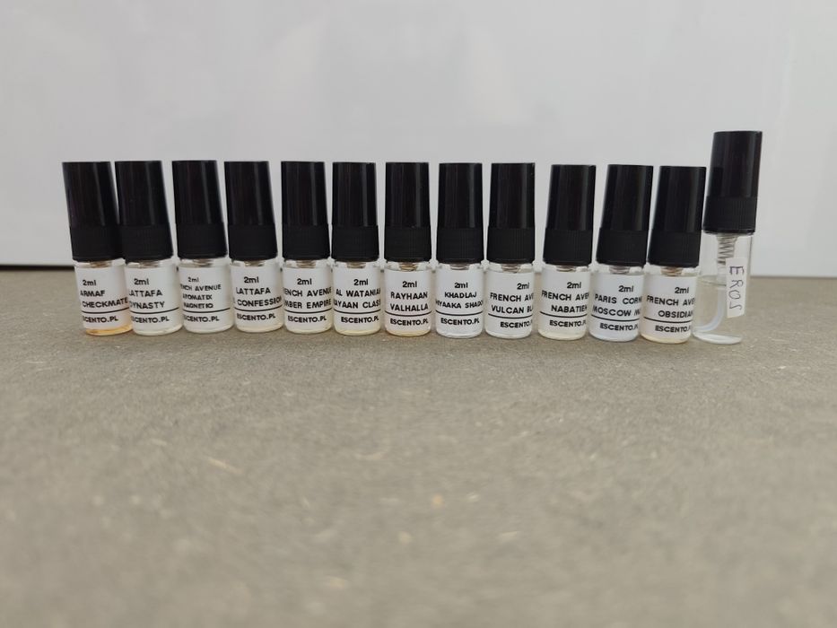 Zestaw 25 próbek popularnych zapachów 13x2ml 12x5ml Azzaro Versace Armaf Afnan Lattafa Al Haramain  French Avenue