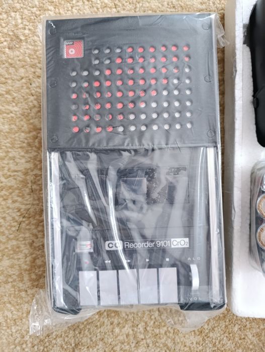 Диктофон, магнітофон фірми BASF  Recorder 9101 CrO2