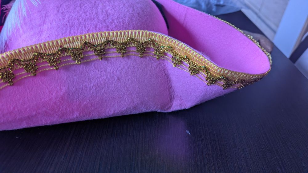 Kapelusz piracki różowy