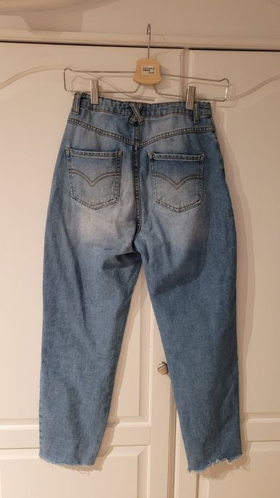 Spodnie jeansowe Reserved rozmiar 152 cm