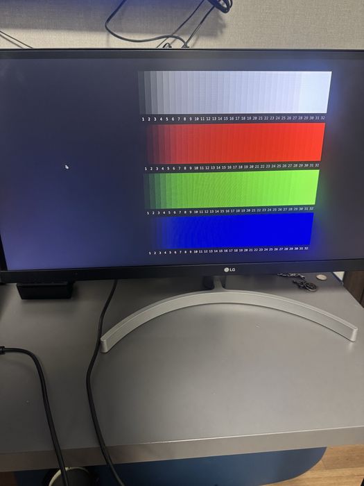 29WK600 -W Монітор