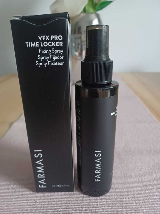 Utrwalacz do makijażu VFXPro. Time Locker