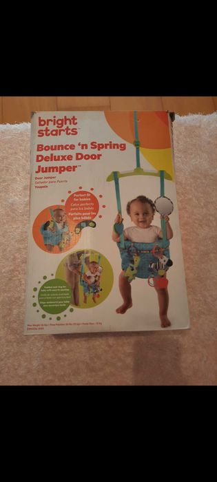 Saltador porta bebê