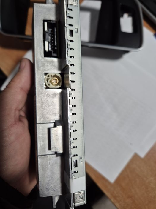 Магнітола на Audi Q 5