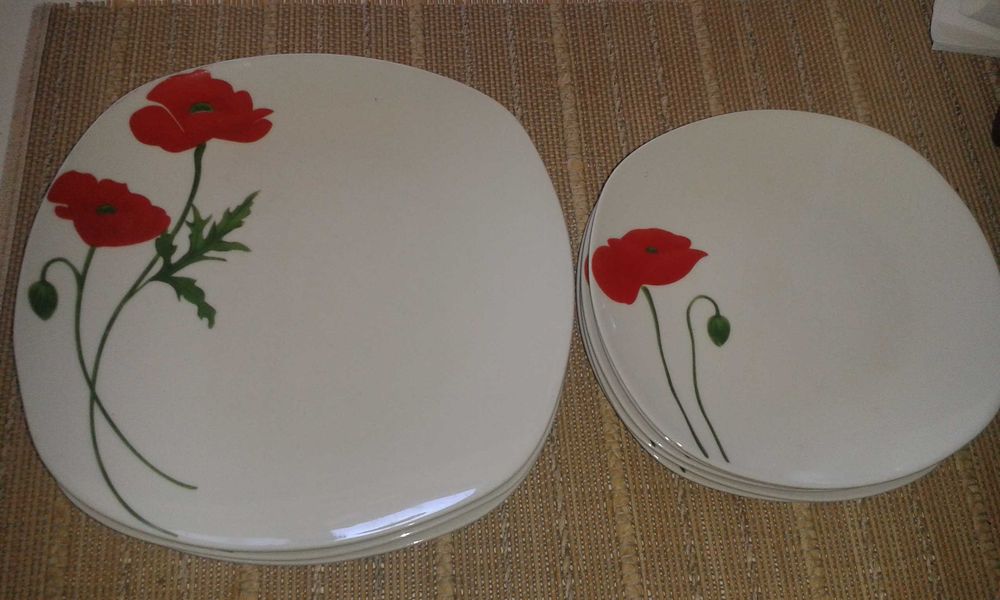 Pratos com papoilas