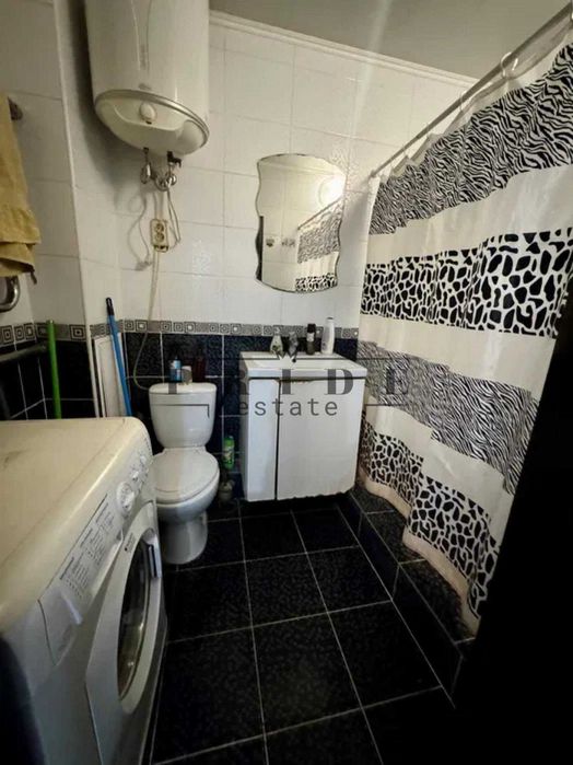 Продається затишна студія 30 м²  6 поверх по вул. Червоної Калини, 4а