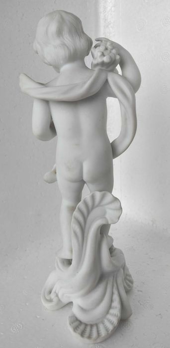 Escultura do grupo "4 estações" da Vista Alegre, para Reposição