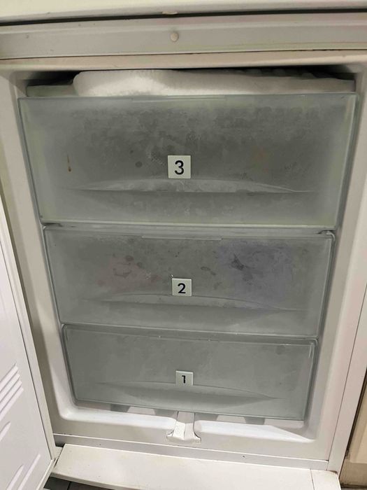 Холодильник Liebherr