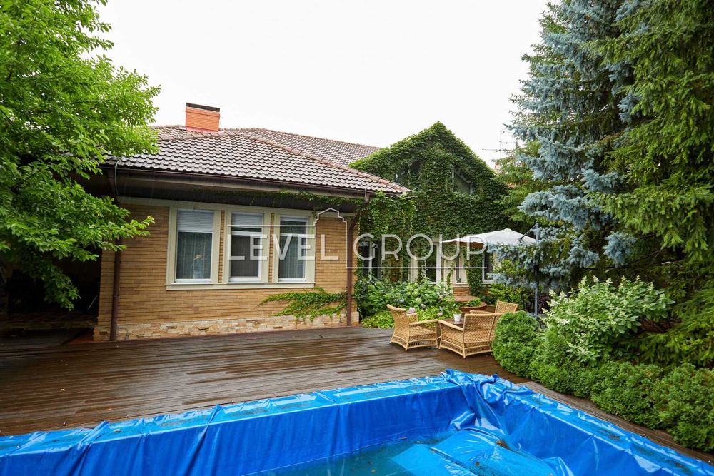 Дизайнерський будинок 586 м2 Гатне Крюковщина