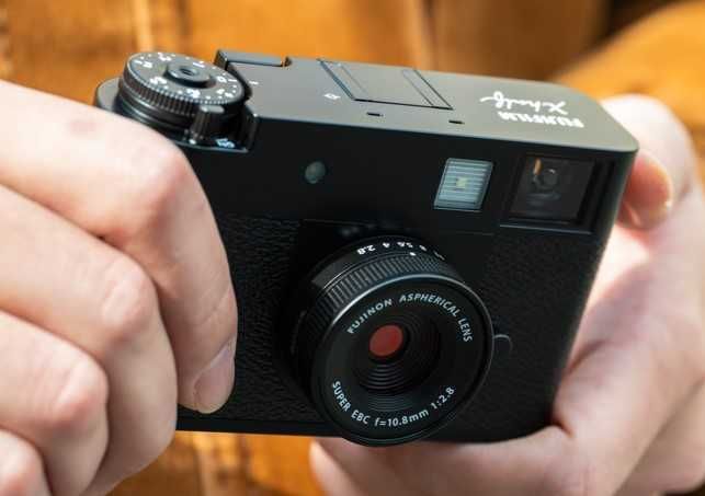 Fuji X-Half em cinza. Novo, zero fotos, fatura e garantia 3 anos Fuji PT.