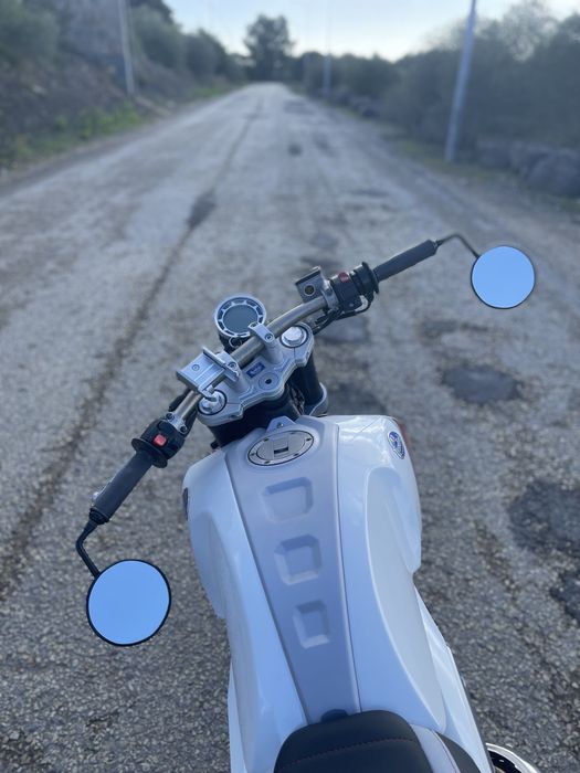 FB Mondial HPS 125 CBS