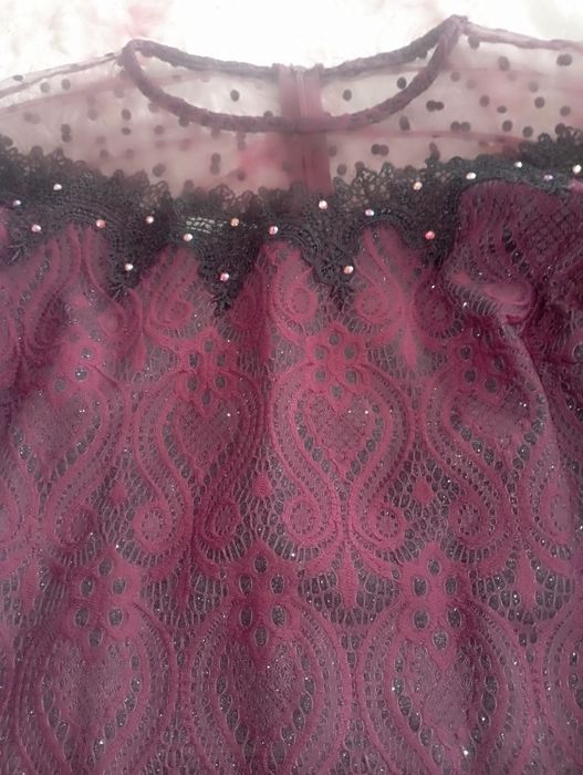 Святкова сукня бордо