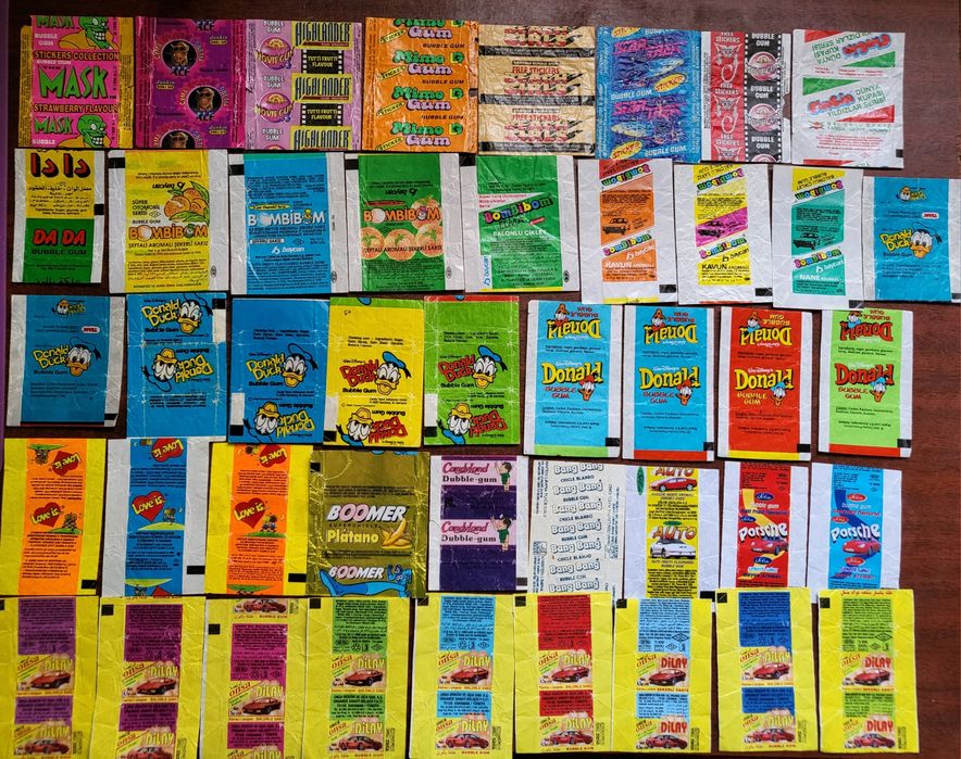 Продам наклейки,обертки от жвачки из 90х