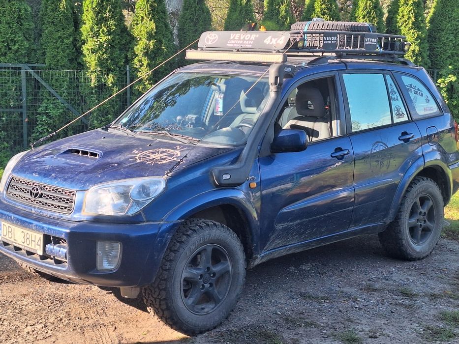 Toyota RAV-4