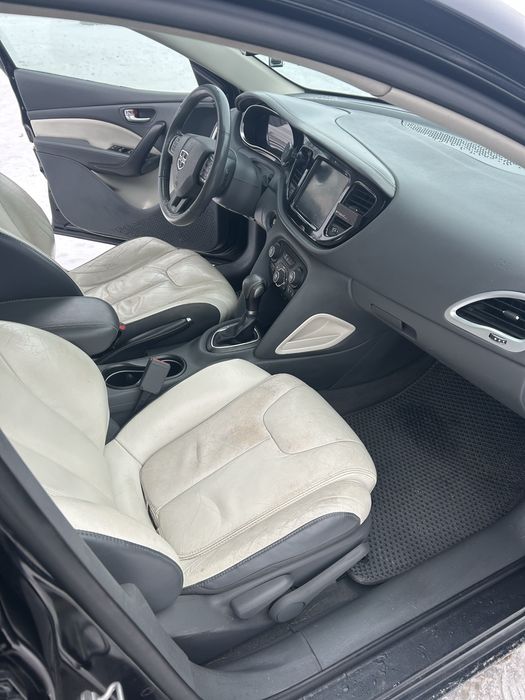 Продаю авто Dodge Dart 2012 року