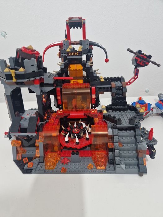 LEGO Nexo Knights 70320, 70315,  70321, 70323