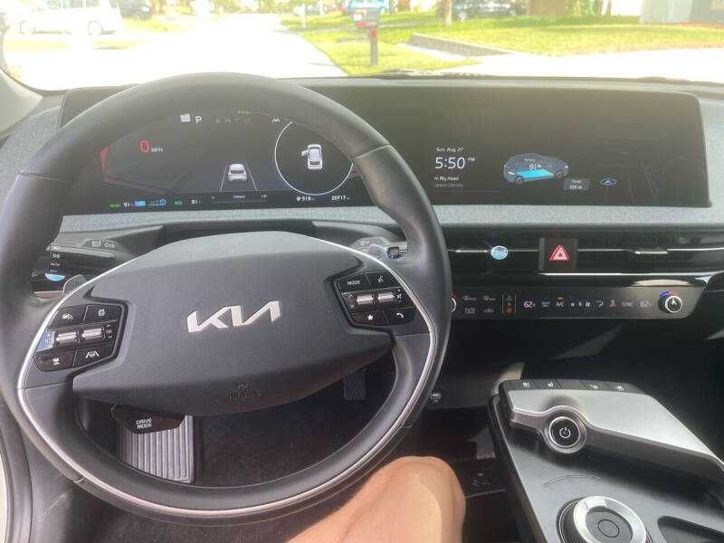 2022 Kia EV6 Wind