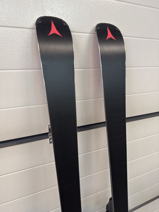 Narty Atomic Redster G8 174 cm 2026