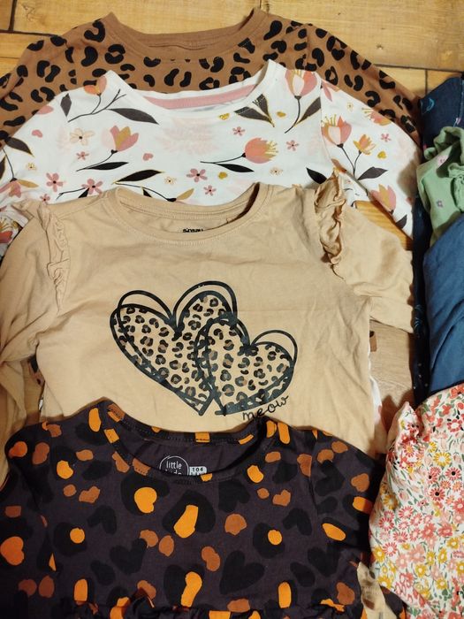 Legginsy i bluzki r. 104