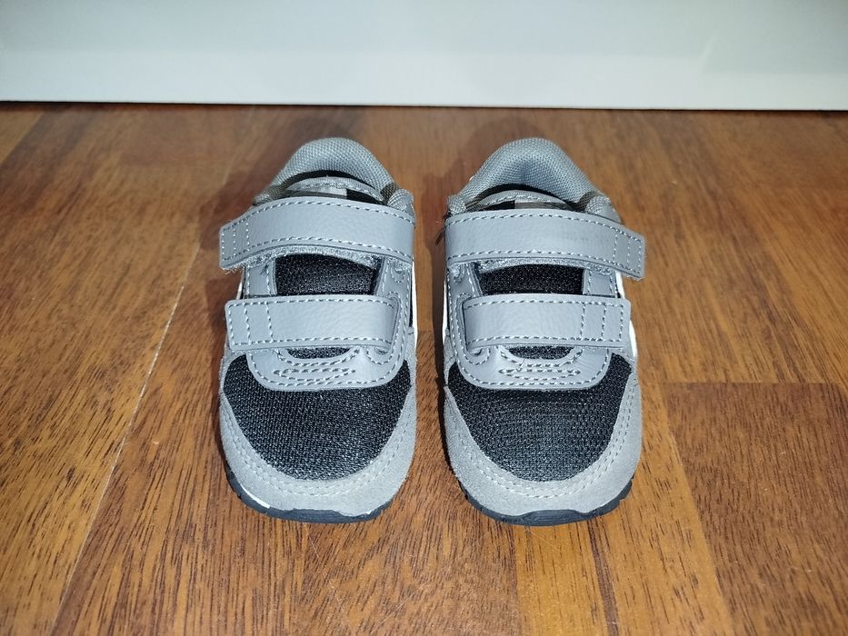 Sapatilhas da PUMA para criança - T.20 - como novas