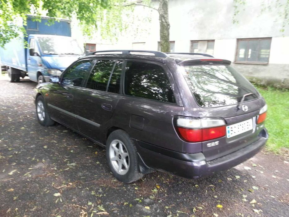 Mazda 626 1998 2.0 бензин