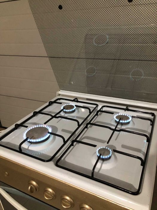 Fogão 4 queimadores e forno a gás