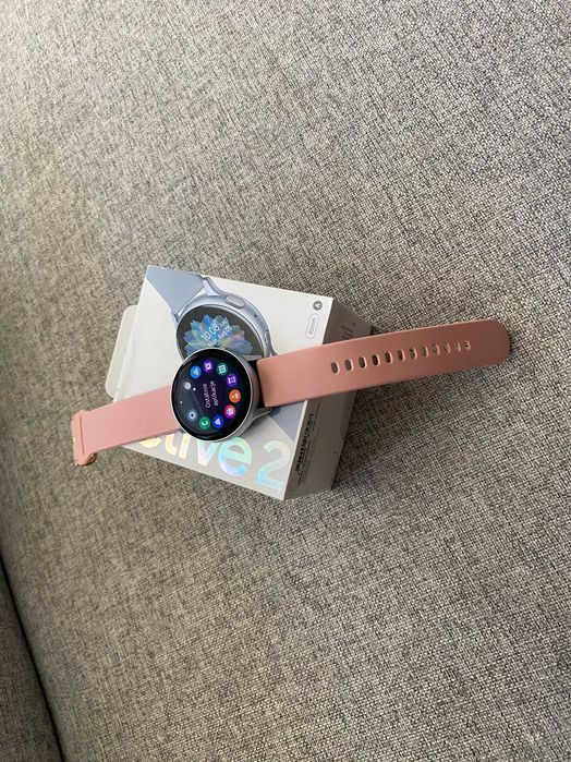 Samsung Galaxy Watch 2 - Stan IDEALNY! + ładowarka + paski GRATIS