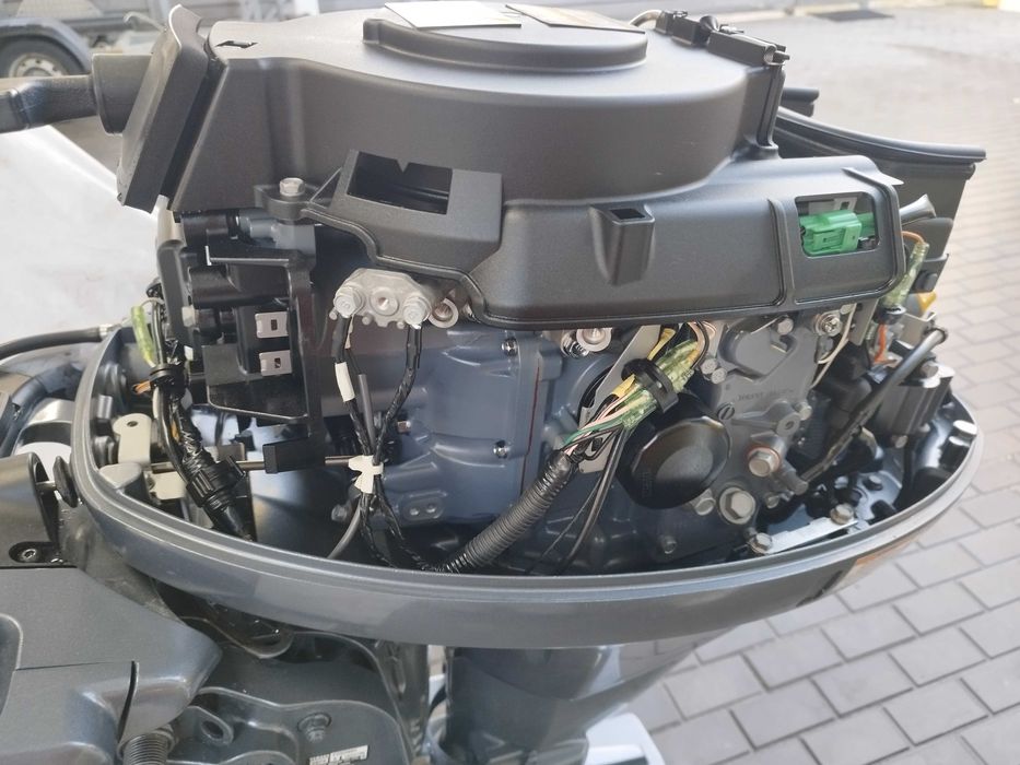 Продам підвісний двигун Yamaha 25сил румпельна
